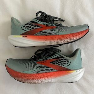 Brooks Hyperion MAX Speed Running Shoes